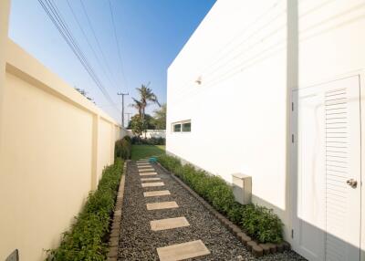 Terra The Privacy - New Development: 2 Bed Pool Villa