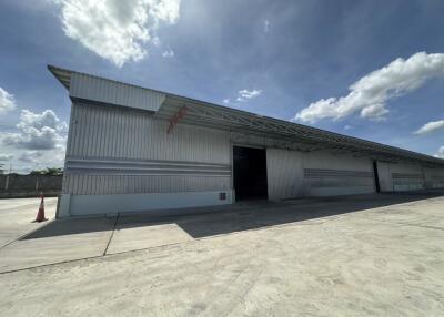 For Rent Pathum Thani Warehouse Tiwanon Road Bang Kadi