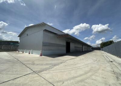 For Rent Pathum Thani Warehouse Tiwanon Road Bang Kadi