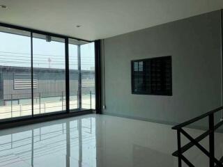 For Rent Samut Prakan Warehouse Thepharak Road Bang Phli