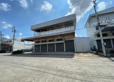 For Sale and Rent Samut Prakarn Warehouse Khing Kaew Bang Phli