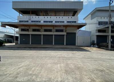 For Sale and Rent Samut Prakarn Warehouse Khing Kaew Bang Phli