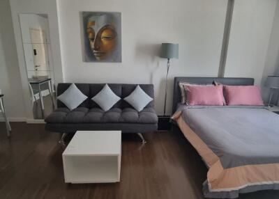 Baan Koo Kiang: 1 Bedroom Condo