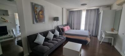 Baan Koo Kiang: 1 Bedroom Condo