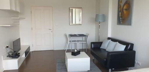 Baan Koo Kiang: 1 Bedroom Condo