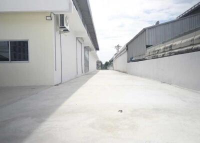 Sale / Rent Samut Prakarn Warehouse Tamru - Bang Phli Bang Pla