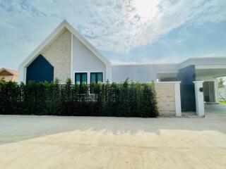 iBreeze View: 4 Bedroom Pool Villa