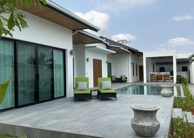 Hillside Hamlet 9: Brand New Luxury 3 Bed Pool Villa