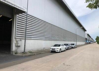 For Rent Ayutthaya Warehouse Kanchanapisek Road Bang Pa-In