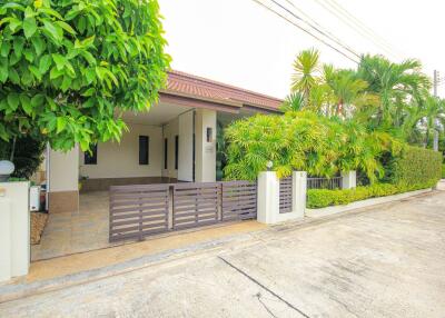 Hua Hin Horizon: 3 Bedroom Pool Villa