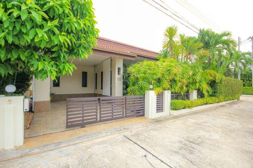 Hua Hin Horizon: 3 Bedroom Pool Villa