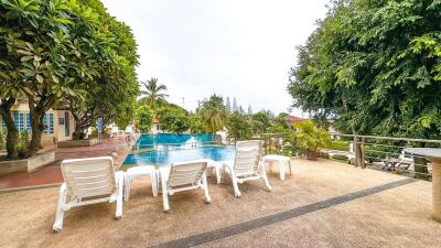 Hua Hin Horizon: 3 Bedroom Pool Villa