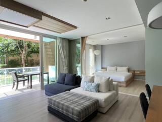 Wan Vayla: Luxury 2 Bed Beachfront Condo