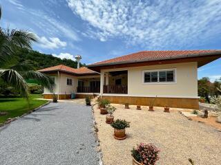 Standalone 3 Bed Villa In Khao Tao on 2 Rai Land Plot