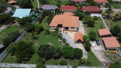 Standalone 3 Bed Villa In Khao Tao on 2 Rai Land Plot