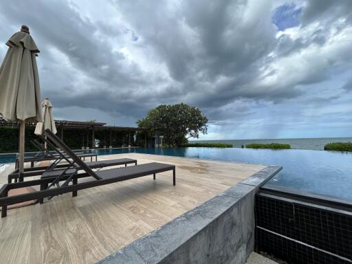 Baan Chaan Talay : Luxury 3 Bedroom Condo