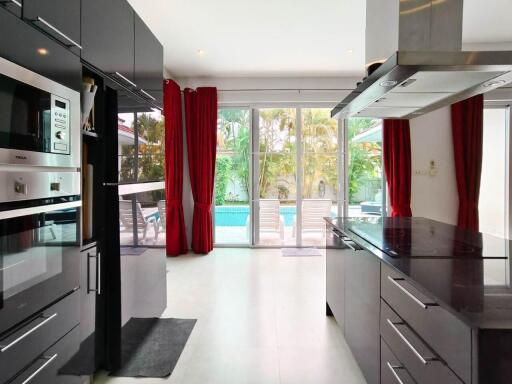 Red Mountain Waterside: Modern 3 Bed Pool Villa