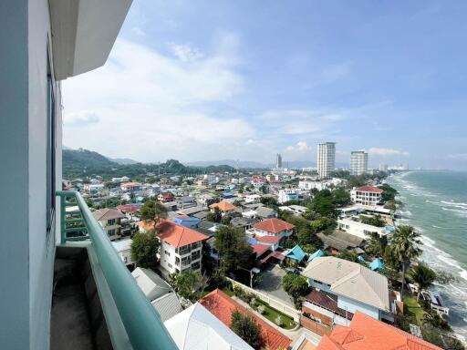 Adamas: Sea View 3 Bedroom Beachfront Condo