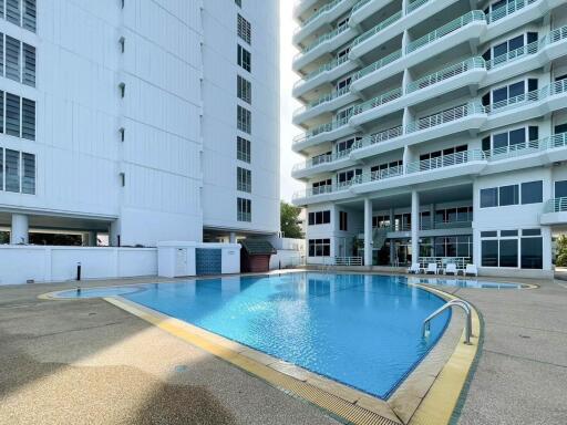 Adamas: Sea View 3 Bedroom Beachfront Condo