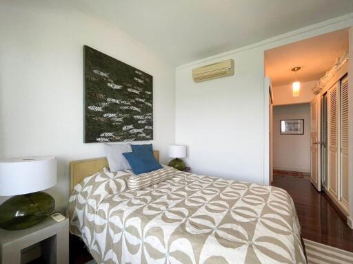 Adamas: Sea View 3 Bedroom Beachfront Condo