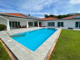 5 Bedroom Pool Villa in Khao Tao