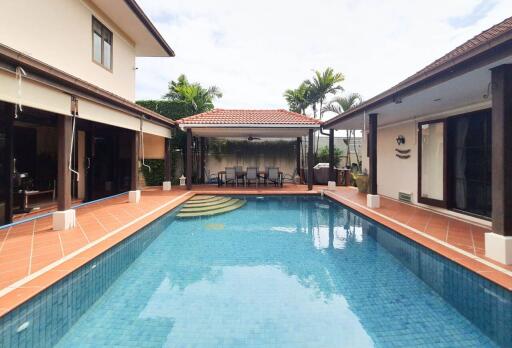 Modern Balinese Style 5 Bedroom Pool Villa