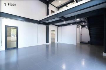 For Rent Bangkok Warehouse Pradit Manutham Wang Thonglang