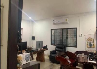 For Rent Nonthaburi Warehouse Nong Prao Ngai Sai Noi