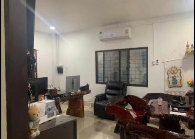 For Rent Nonthaburi Warehouse Nong Prao Ngai Sai Noi