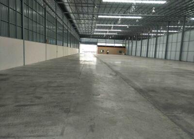 For Rent Chachoengsao Warehouse Bang Na-Trat Bang Pakong