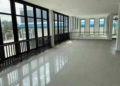 For Rent Samut Prakan Showroom Warehouse Bang Na-Trat Bang Phli