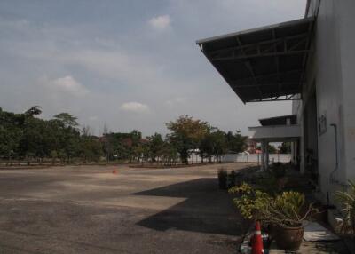 For Rent Pathum Thani Warehouse Phahonyothin Road Lam Luk Ka