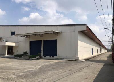 For Rent Pathum Thani Warehouse Phahonyothin Road Lam Luk Ka