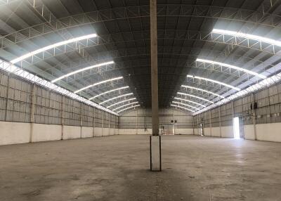 For Rent Ayutthaya Warehouse Phahon Yothin Road Bang Pa-In