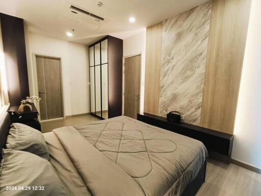 Modern bedroom with contemporary design