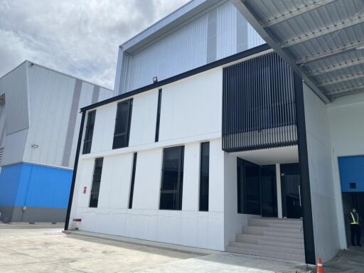 For Rent Chachoengsao Warehouse Bang Na-Trat Bang Pakong