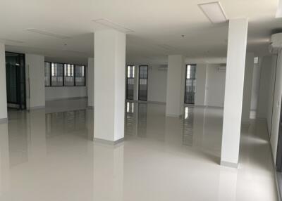 For Rent Chachoengsao Warehouse Bang Na-Trat Bang Pakong