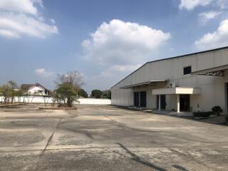 For Rent Pathum Thani Warehouse Phaholyothin Road Lam Luk Ka