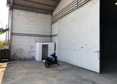 For Rent Pathum Thani Warehouse Phaholyothin Road Khlong Luang