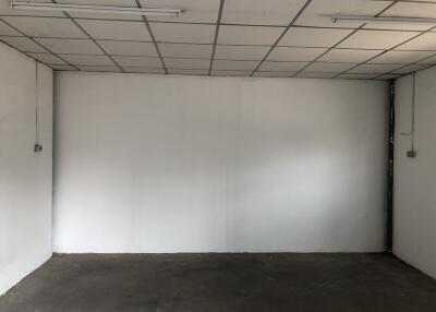 For Rent Pathum Thani Warehouse Phaholyothin Road Khlong Luang