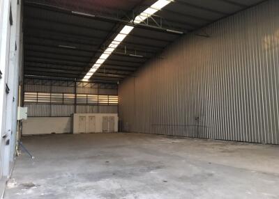 For Rent Samut Prakan Warehouse Sukhumvit Road BTS Samrong