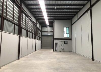 For Rent Samut Prakan Warehouse Thepharak Road Bang Phli