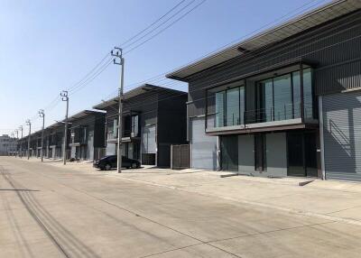 For Rent Samut Prakan Warehouse Thepharak Road Bang Phli