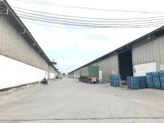 For Rent Samut Prakan Warehouse Bang Na-Trat Road Bang Sao Thong