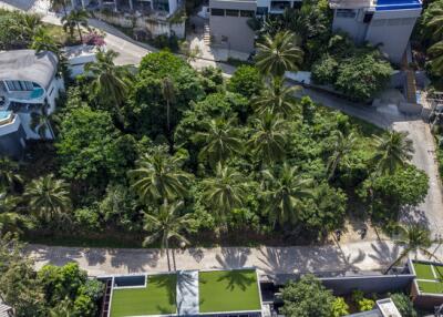 1,318 Sqm. Land listed for ฿ 10,500,000.