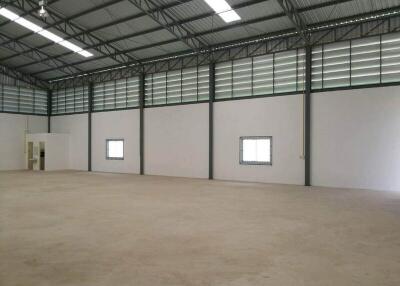 For Rent Pathum Thani Warehouse Lam Luk Ka