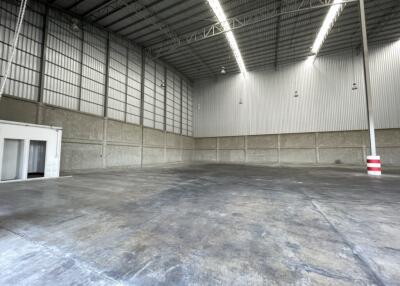 For Rent Pathum Thani Warehouse Lam Luk Ka