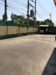 For Rent Bangkok Warehouse Ramintra expressway in Beung Kum