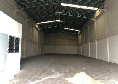 For Rent Pathum Thani Warehouse Factory Khlong Luang Navanakorn