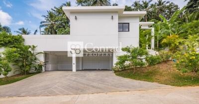 300 Sqm., 3 Beds, 3 Baths House listed for ฿ 12,600,000.